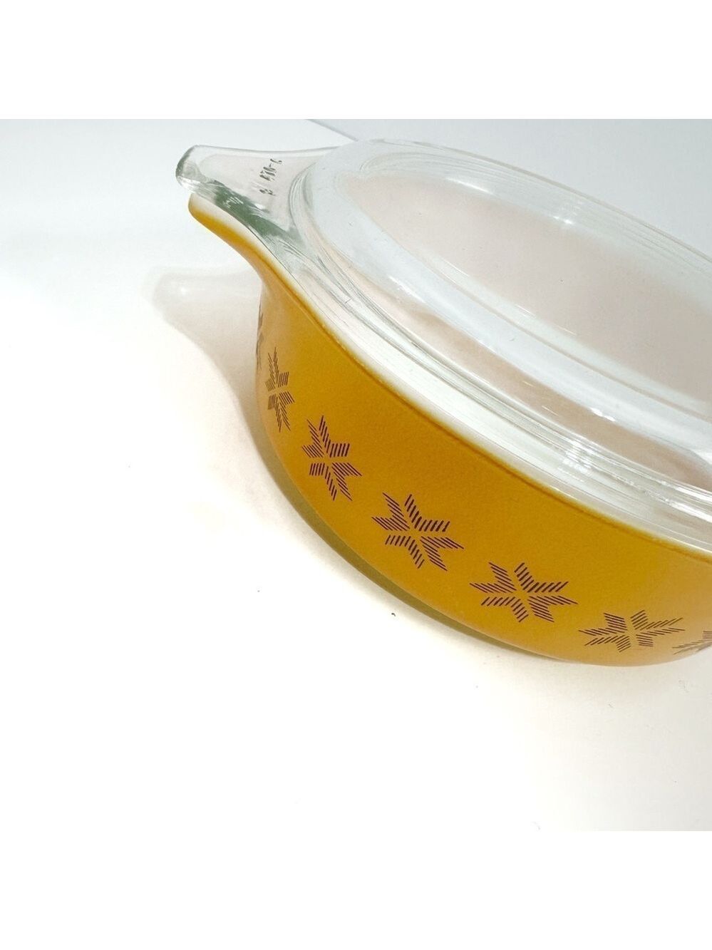 Pyrex Town & Country Cross Stitch Star Orange Casserole Dish With Lid - Picture 4 of 13